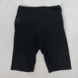 2047 women’s luzette workout shorts